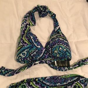 Ralph Lauren, Size 8 two piece suit